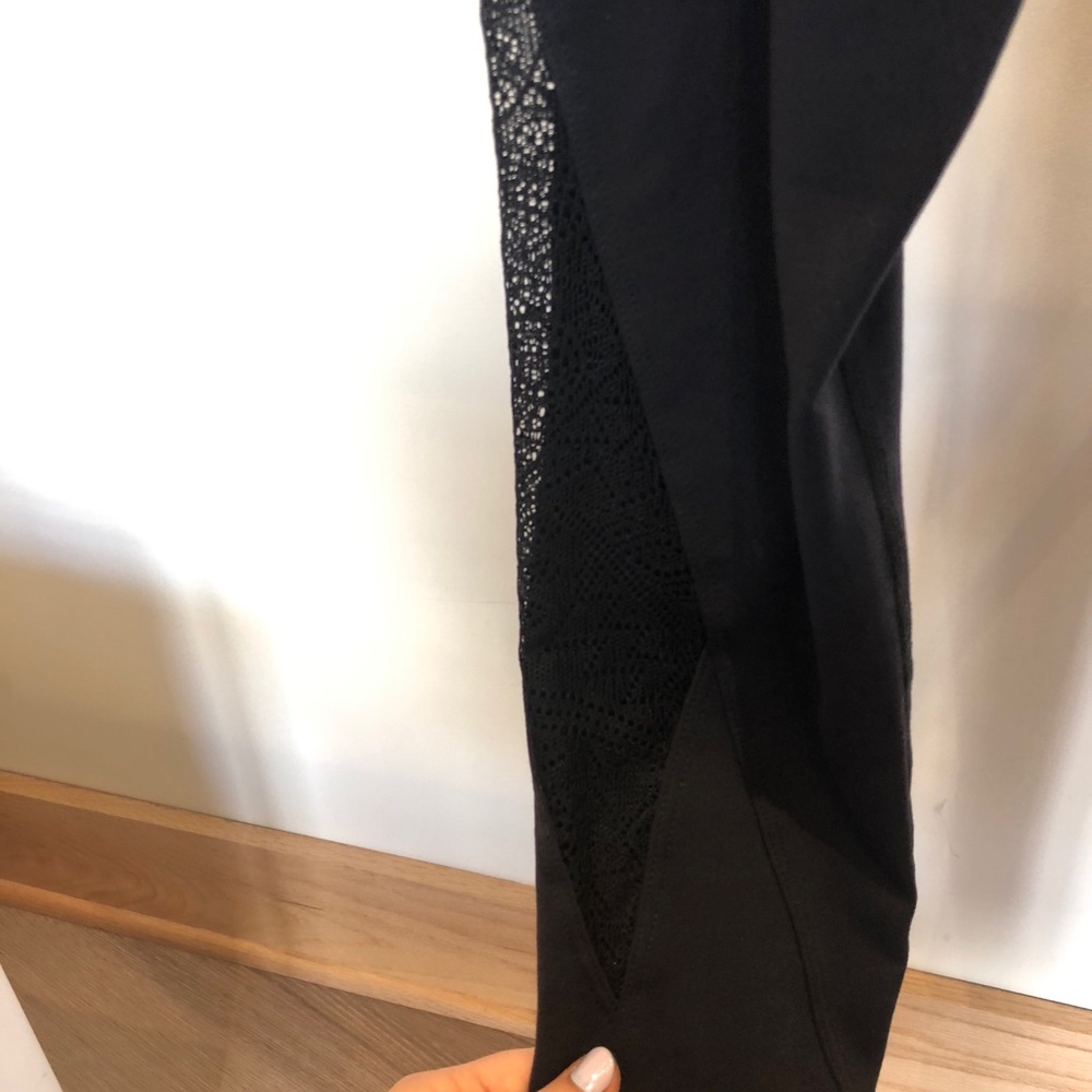 Pure Barre Pointelle Leggings - Picture 7 of 8